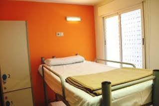 Room00 Valencia Hostel