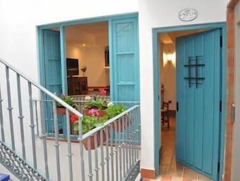 Casas Y Patios De Triana
