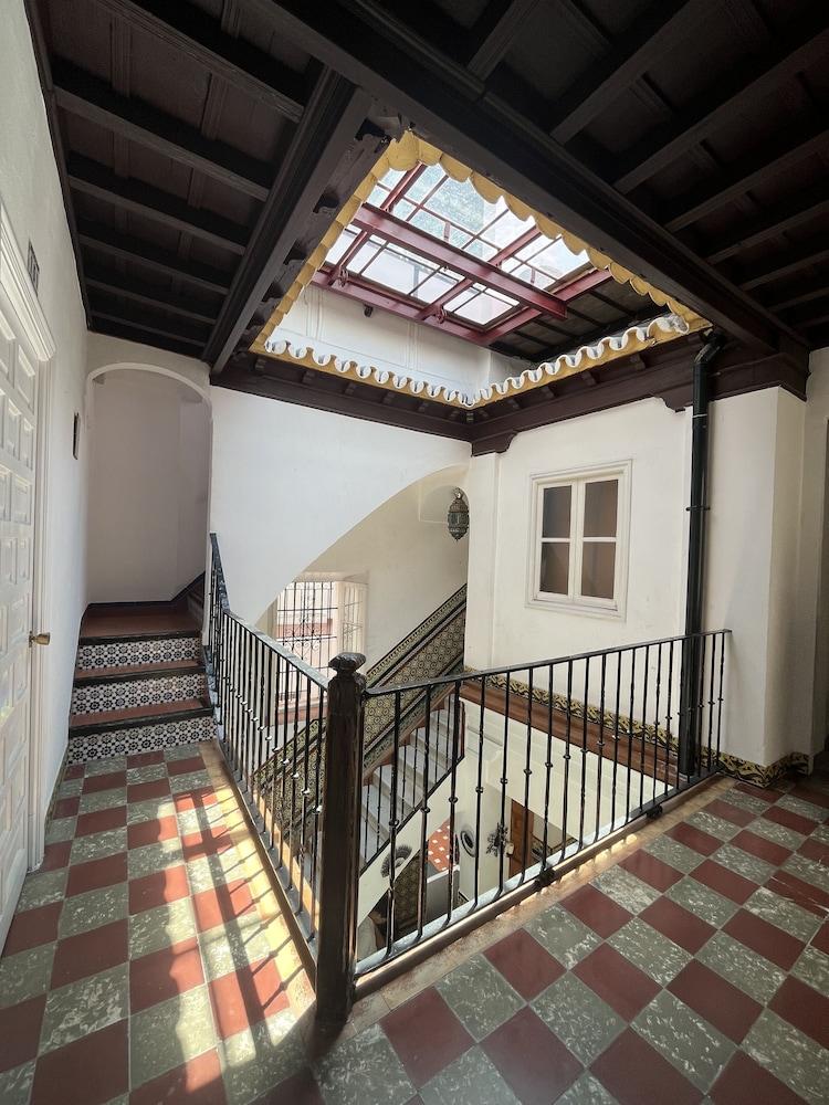 Hostal Atenas