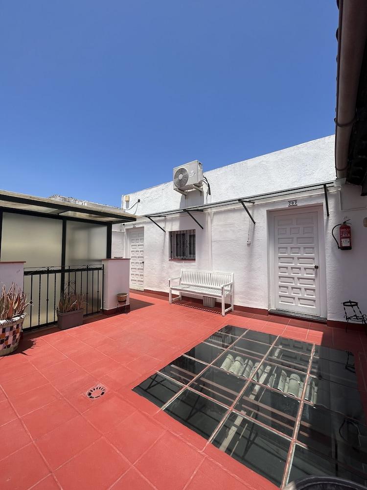 Hostal Atenas