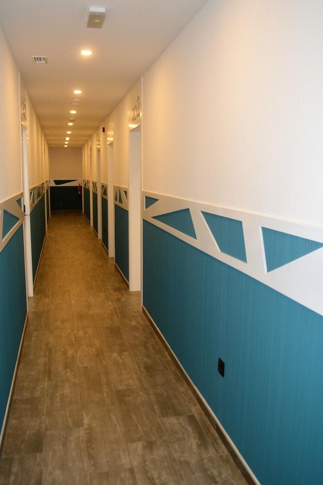 Hostal Sevilla Santa Justa - Adults Only