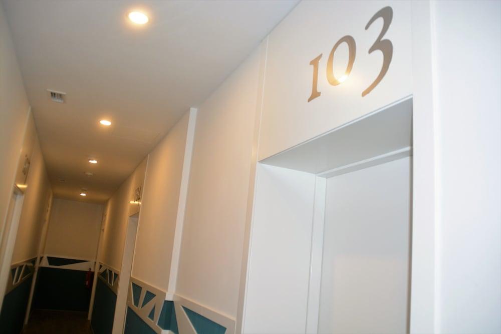 Hostal Sevilla Santa Justa - Adults Only