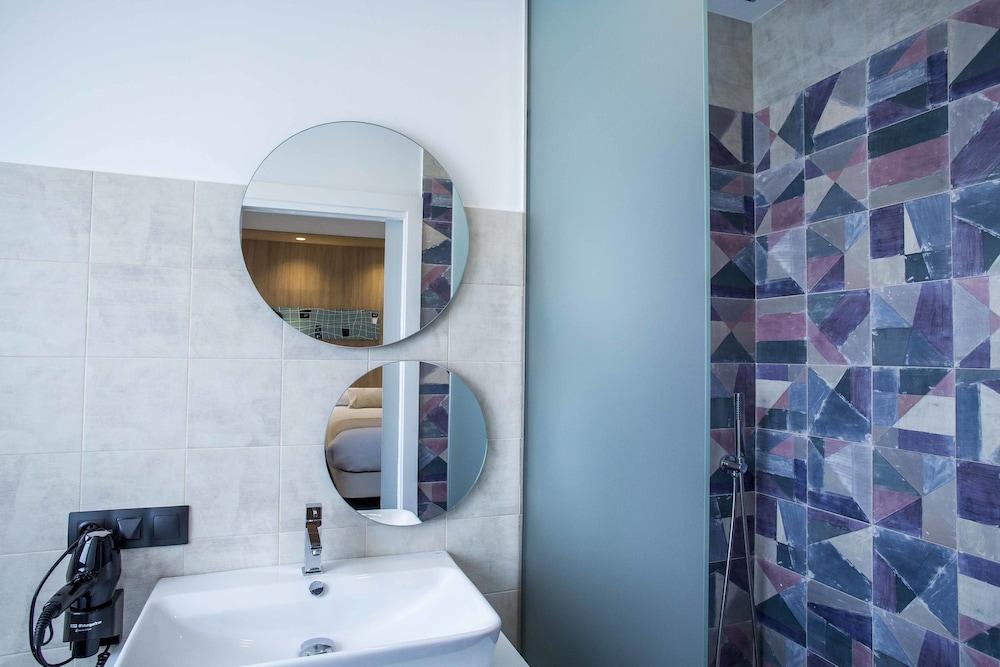 Hostal Sevilla Santa Justa - Adults Only