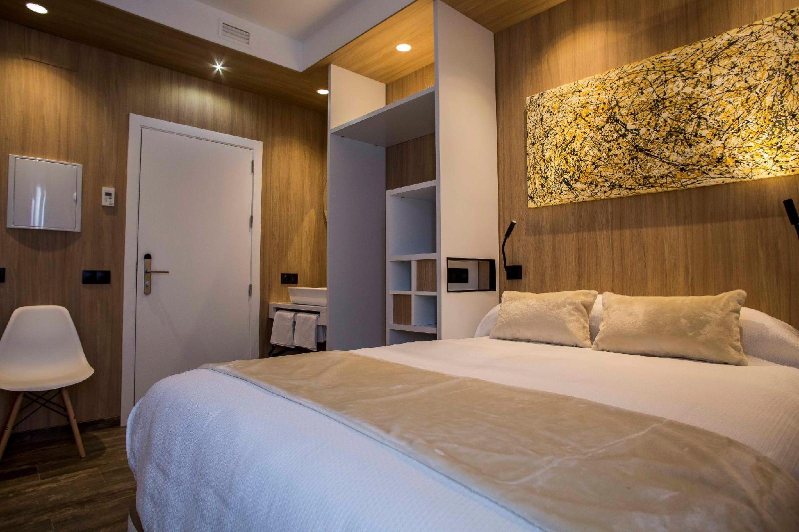 Hostal Sevilla Santa Justa - Adults Only