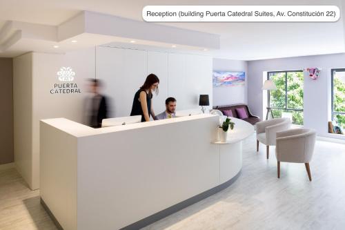 Puerta Catedral Apartments