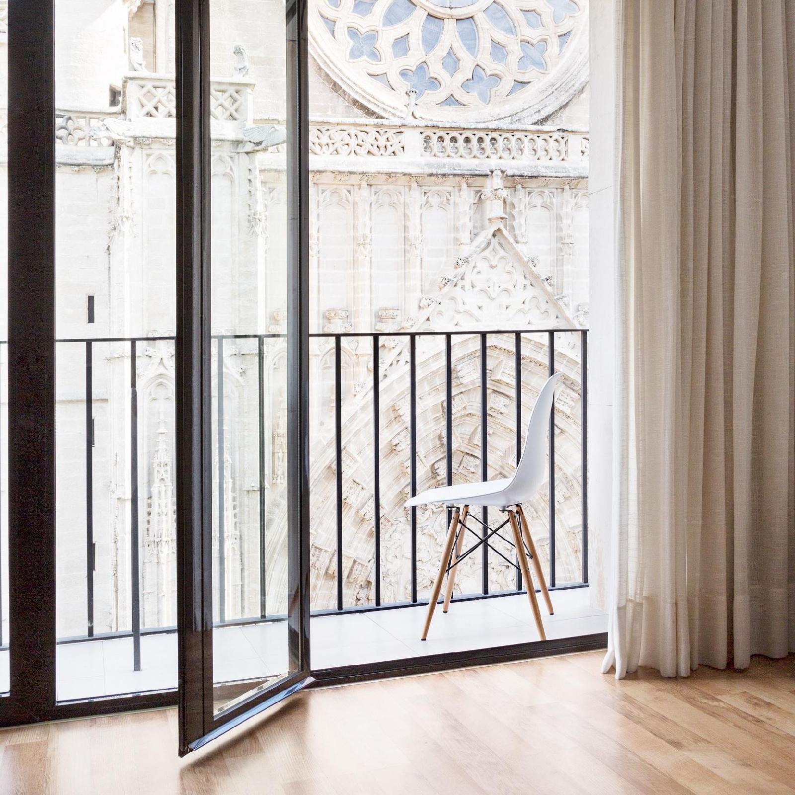 Puerta Catedral Apartments