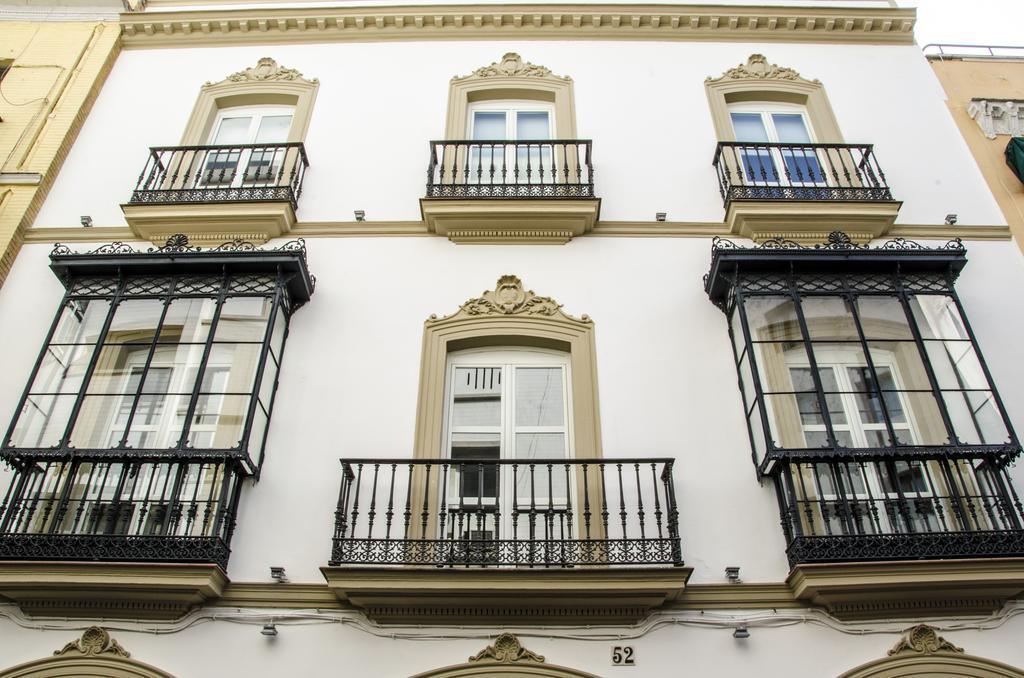 Suites Sevilla Plaza Apartamentos