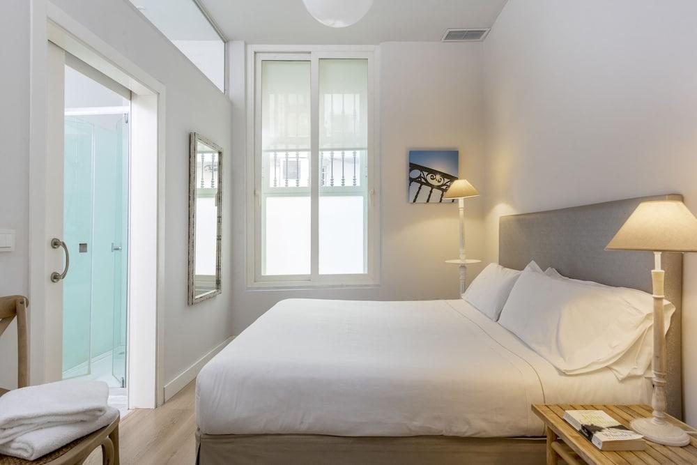 Suites Sevilla Plaza Apartamentos