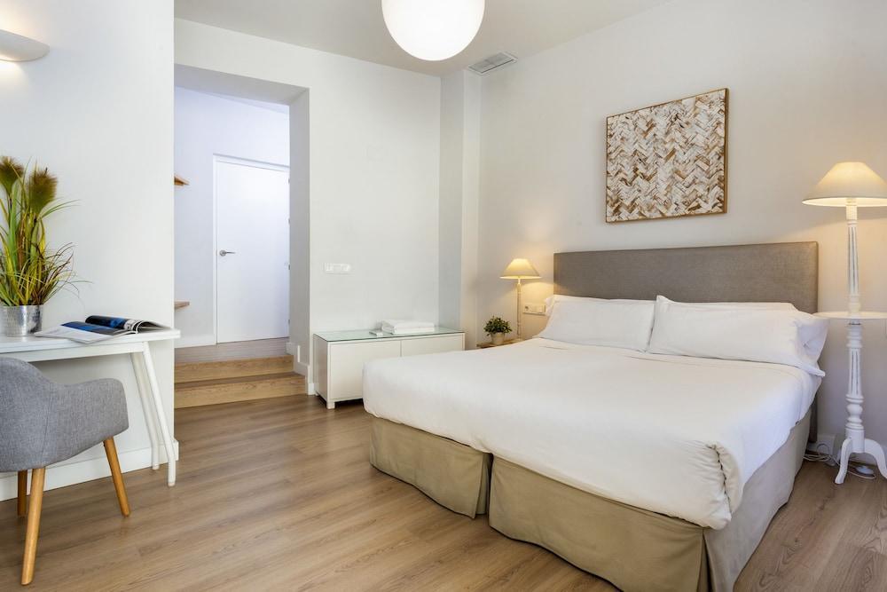 Suites Sevilla Plaza Apartamentos