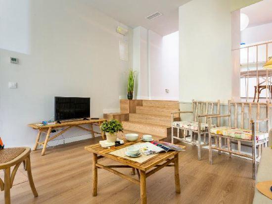 Suites Sevilla Plaza Apartamentos