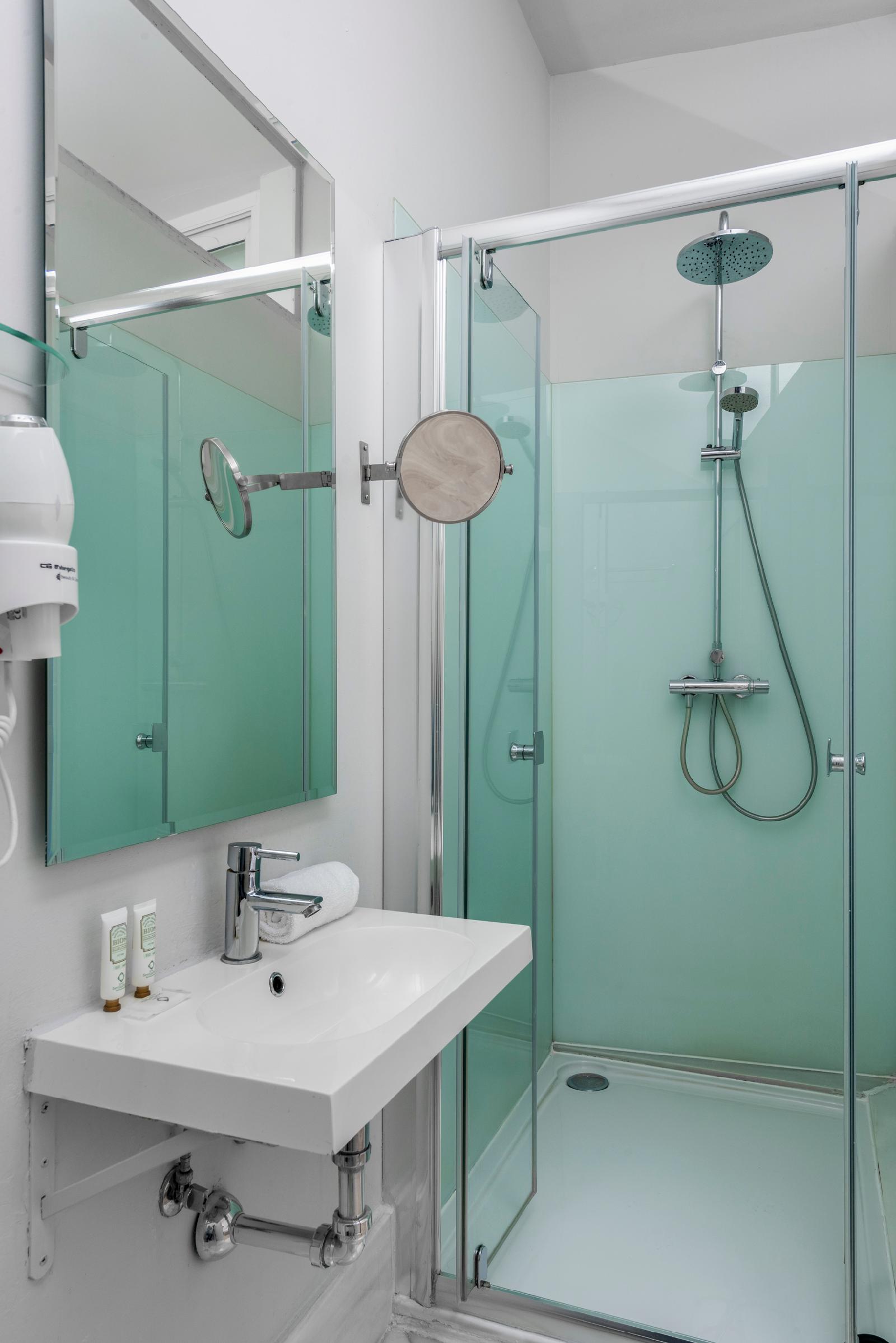 Suites Sevilla Plaza Apartamentos
