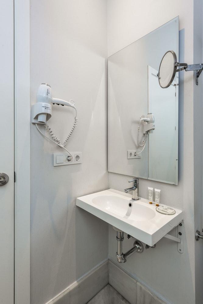 Suites Sevilla Plaza Apartamentos