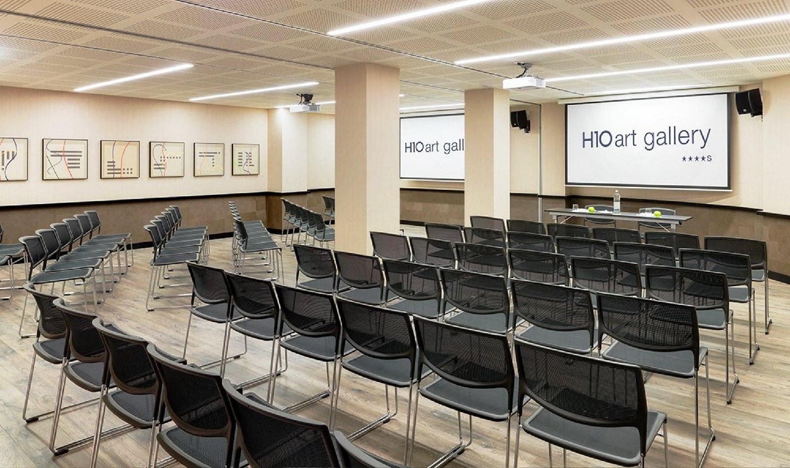 H10 Art Gallery
