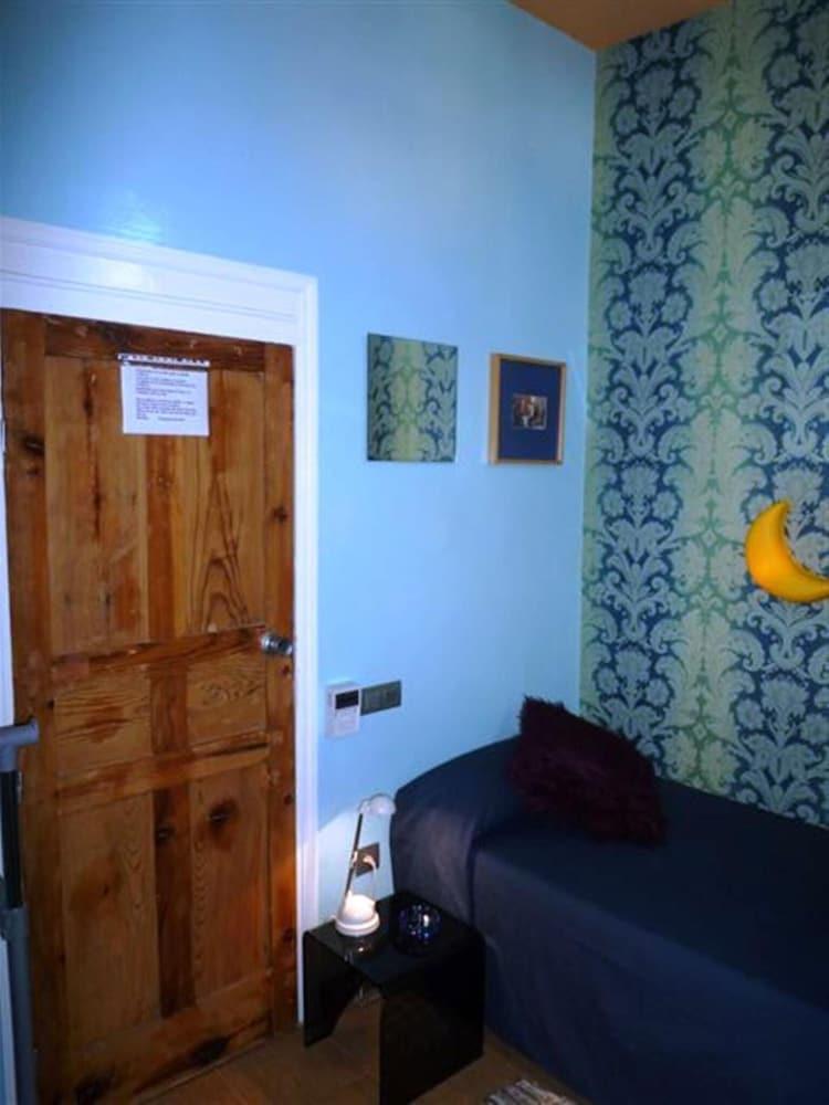 Hostal Dolcevita