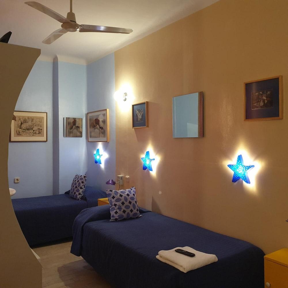 Hostal Dolcevita