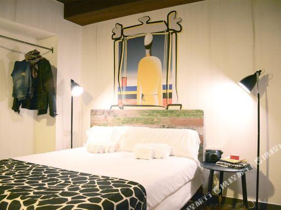 Room007 Chueca Hostel