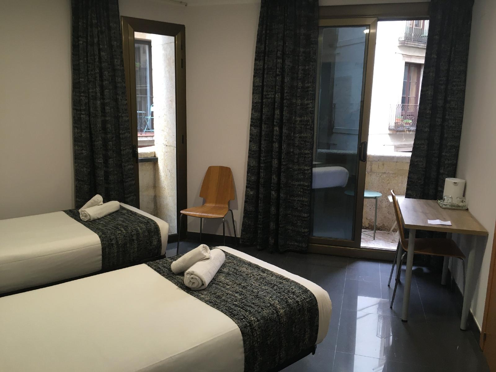 Hostal Levante