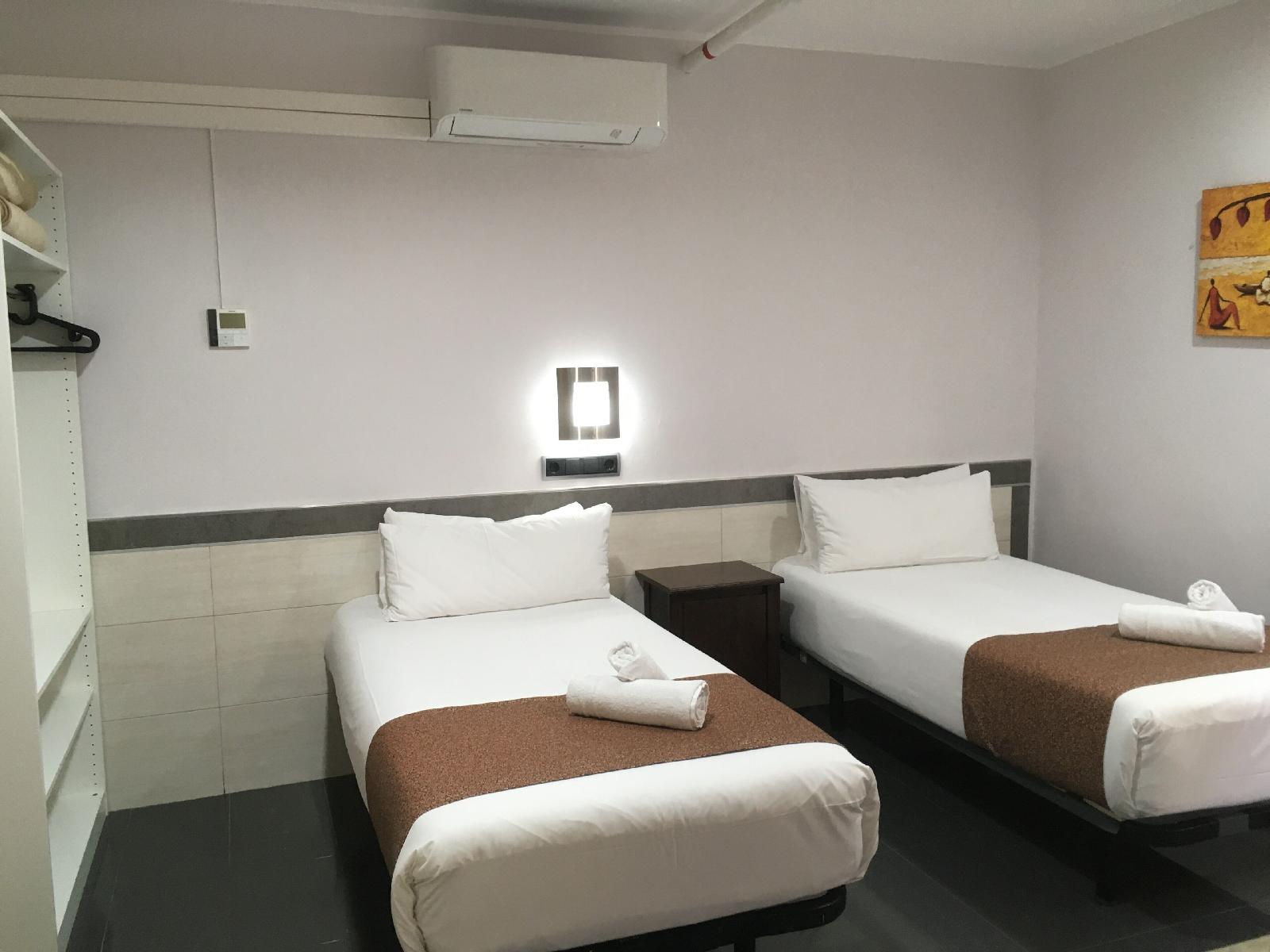 Hostal Levante
