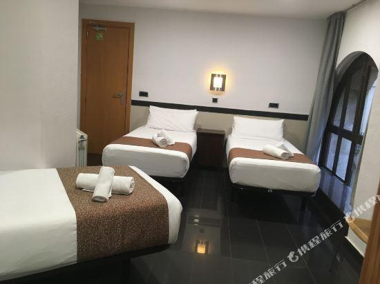 Hostal Levante