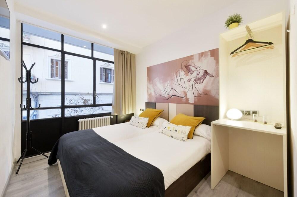 Free Hostels Barcelona
