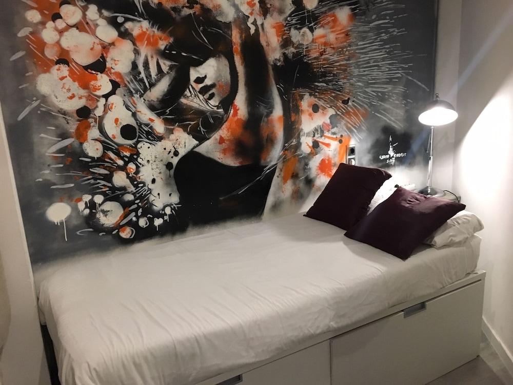 Free Hostels Barcelona