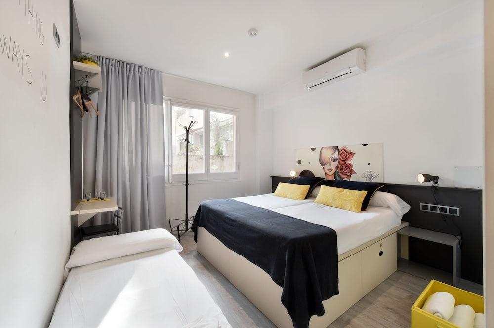 Free Hostels Barcelona