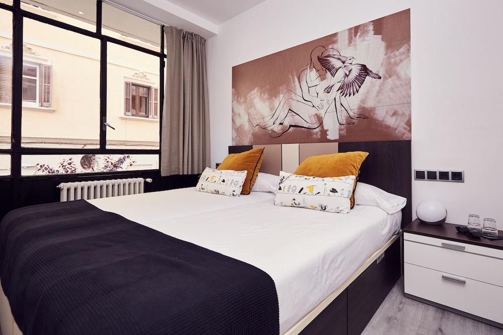 Free Hostels Barcelona