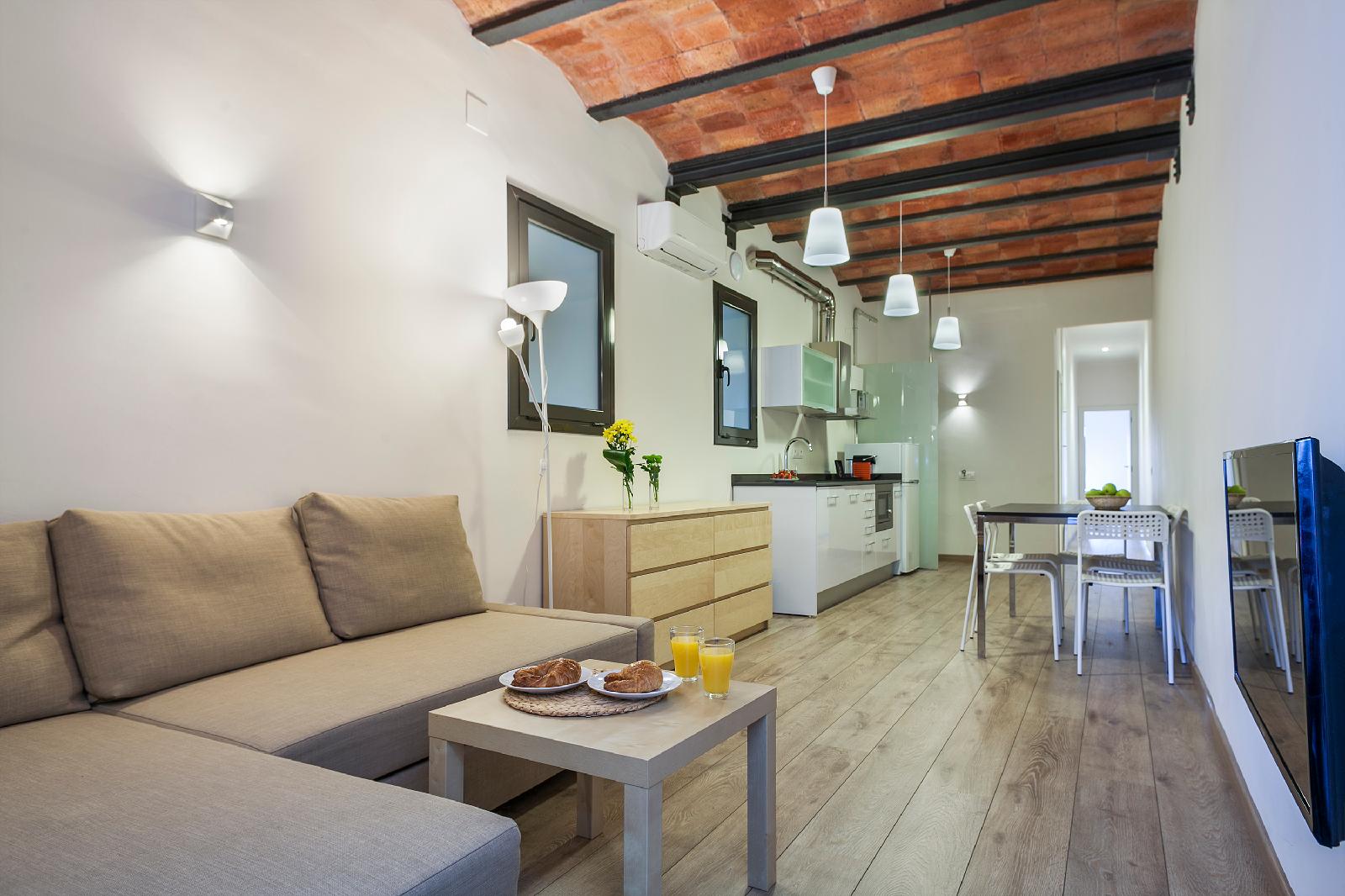 Fira Centric Apartments By Gaiarooms