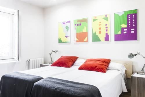 Mola Suites