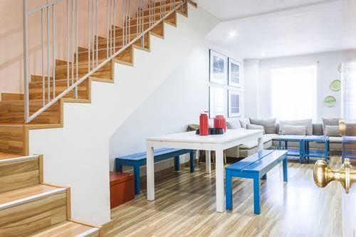 Mola Suites