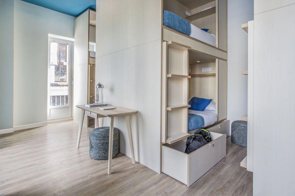Mola Suites