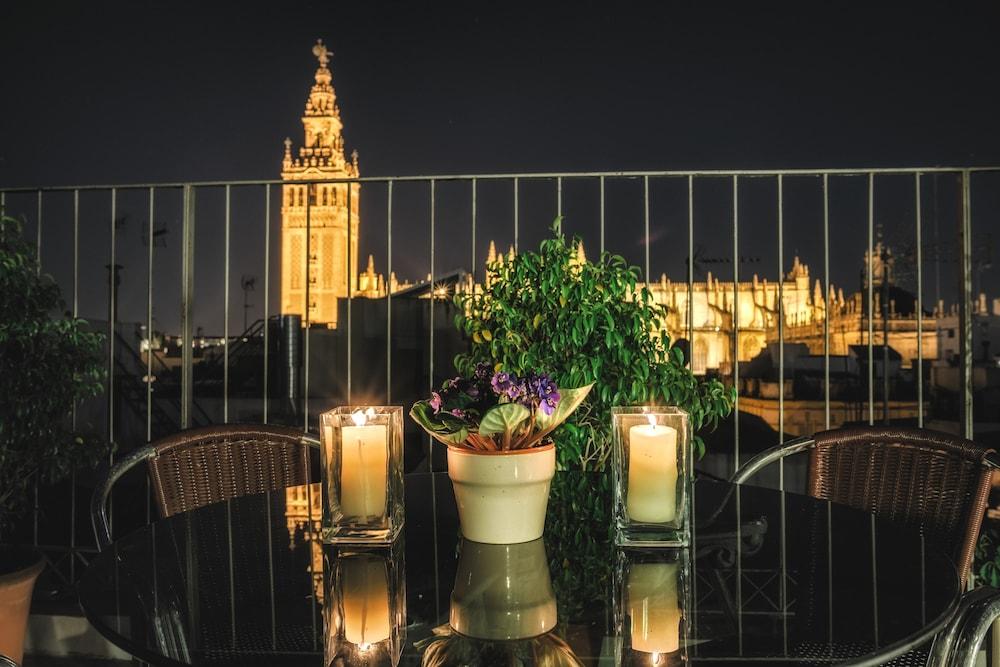 Hotel Casa De Colón