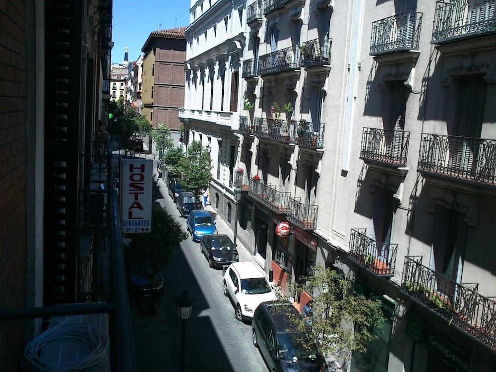 Hostal Cervantes