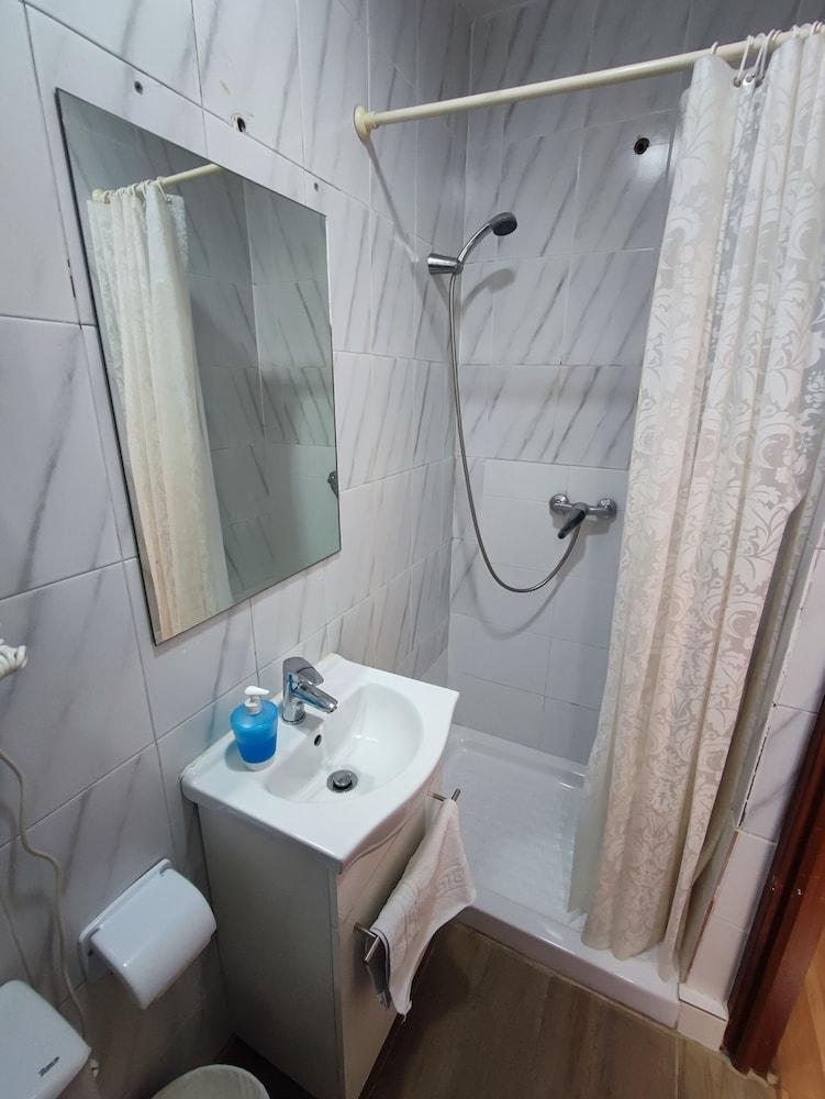 Hostal Cervantes