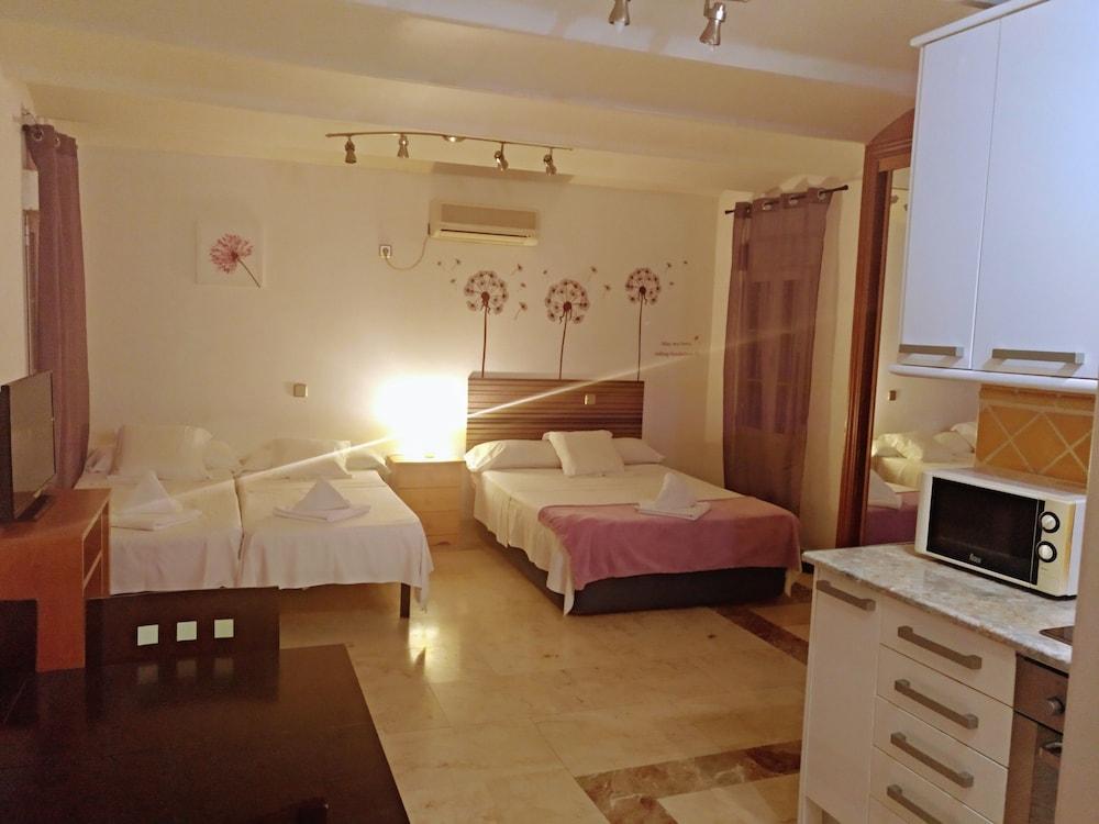 Santa Ana Apartamentos
