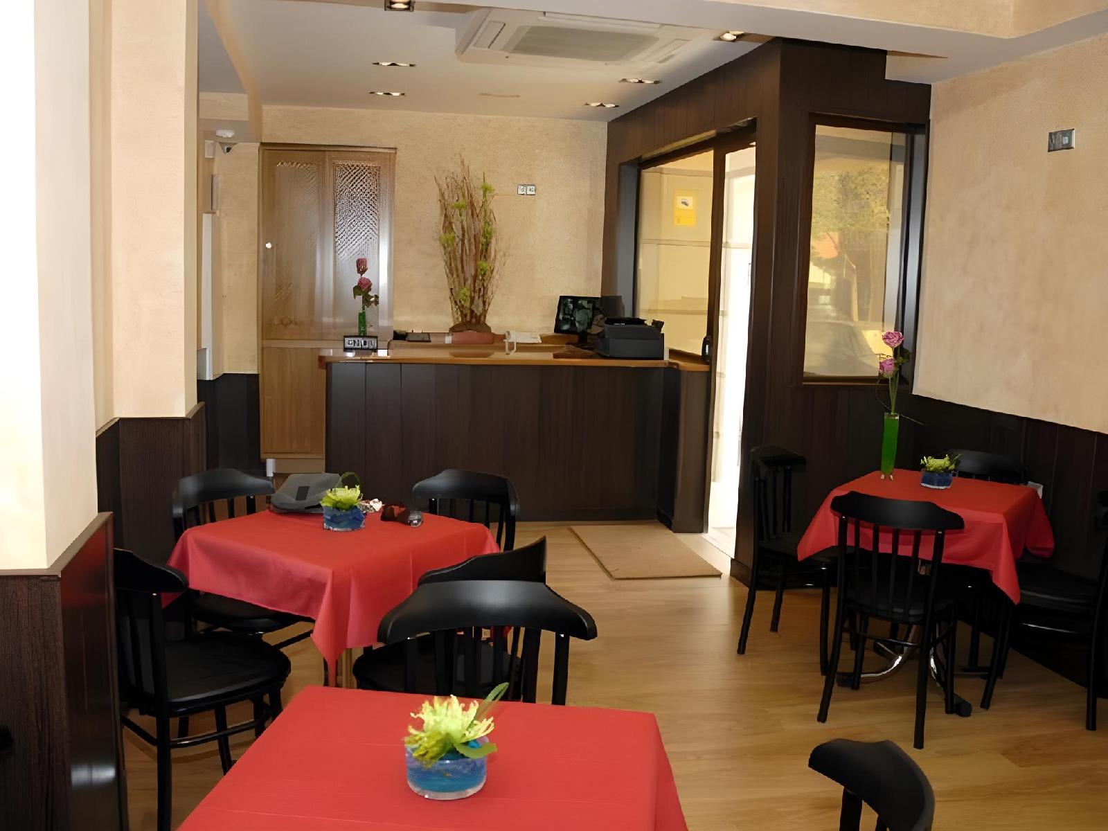Hostal Avenida Barajas