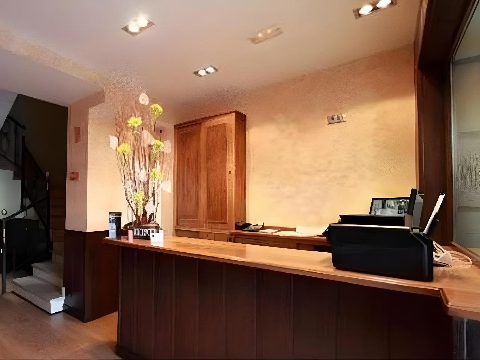 Hostal Avenida Barajas