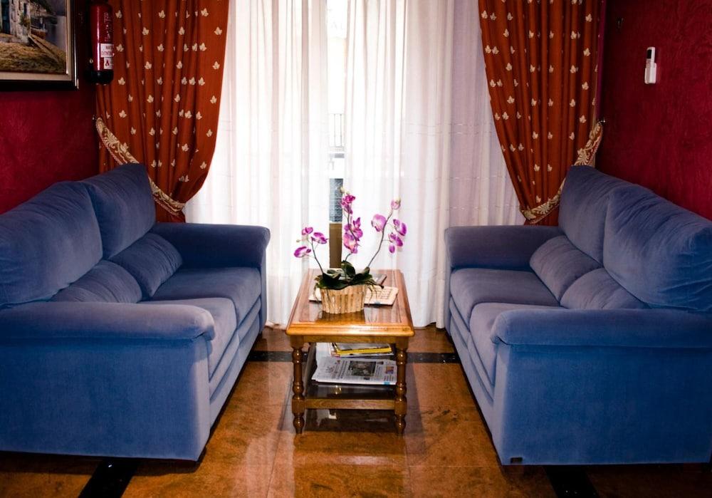 Hostal Centro Sol