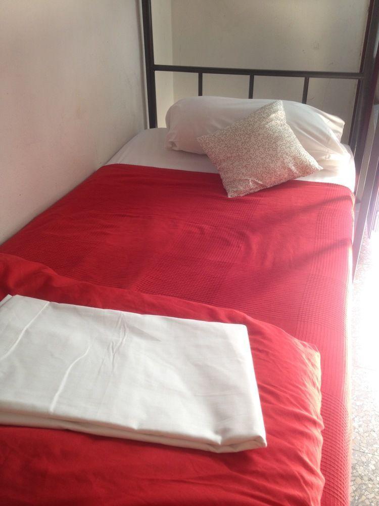 Ideal Youth Hostel
