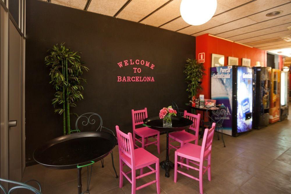 Ideal Youth Hostel