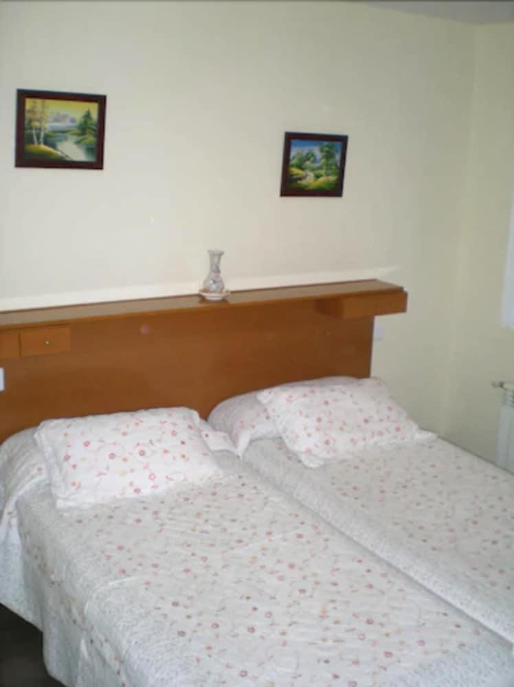 Hostal Moncloa