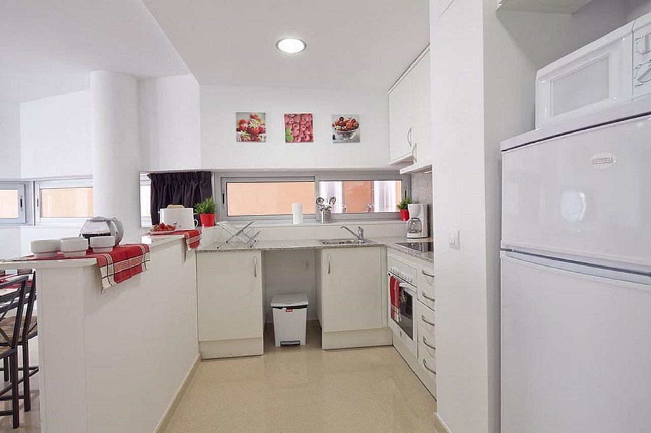 Charmsuites Paralel