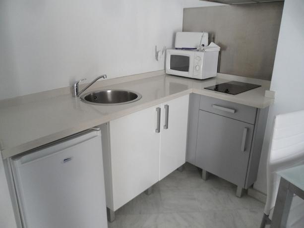 Reservaloen Mariano De Cavia / Topibe Sl