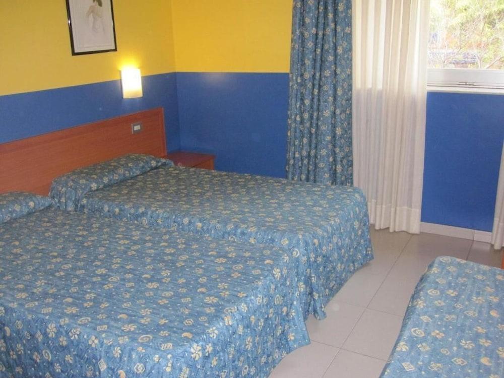 Hotel Blauet By Bossh Hotels