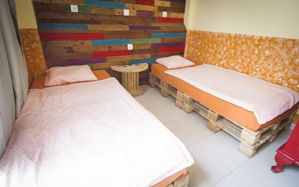 Hostel One Sants