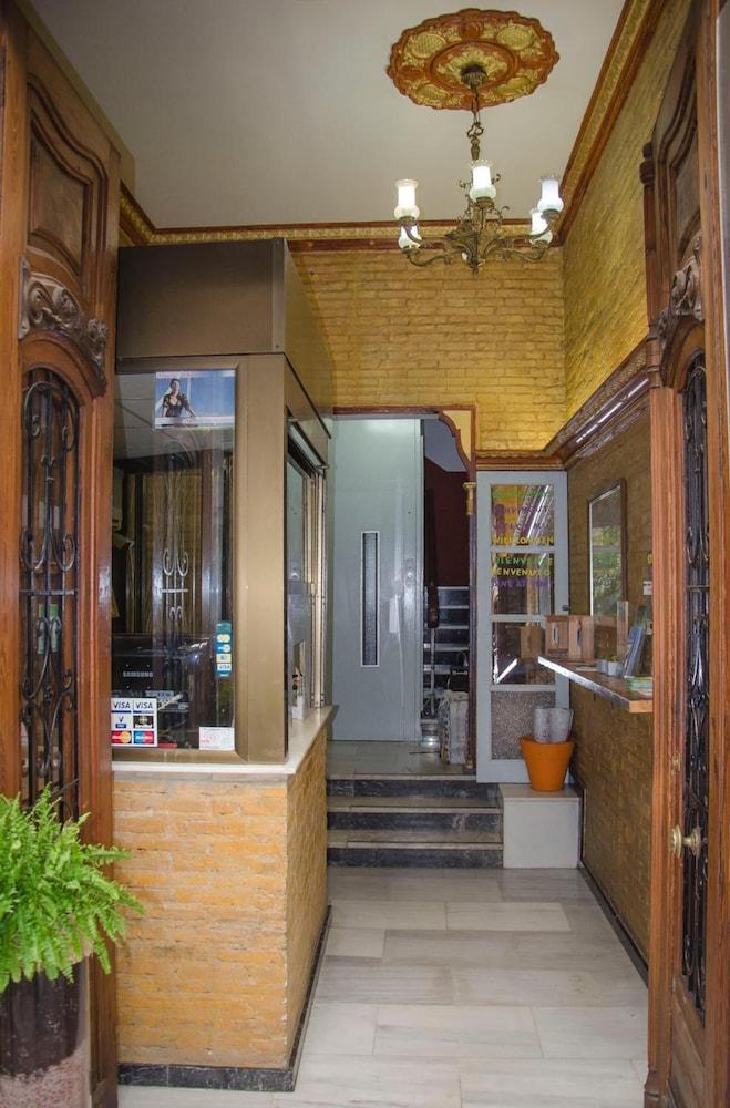 Jero Rooms