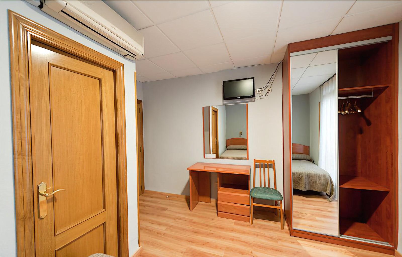 Jero Rooms