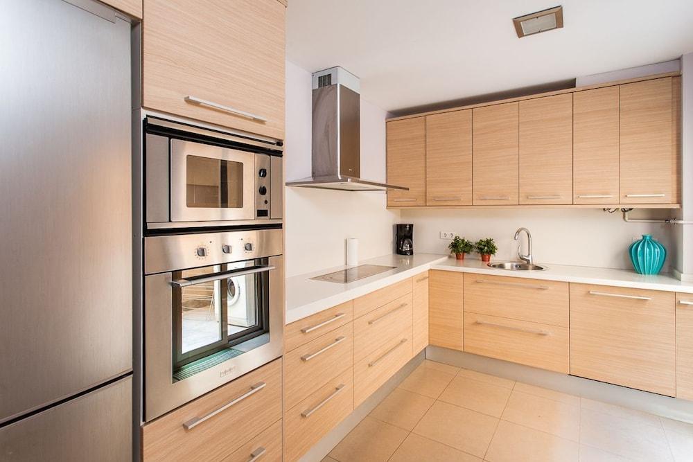 Inside Barcelona Apartments Salvà