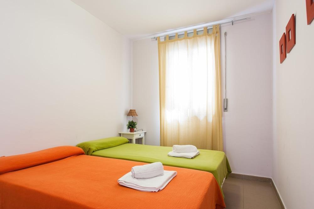 Inside Barcelona Apartments Salvà