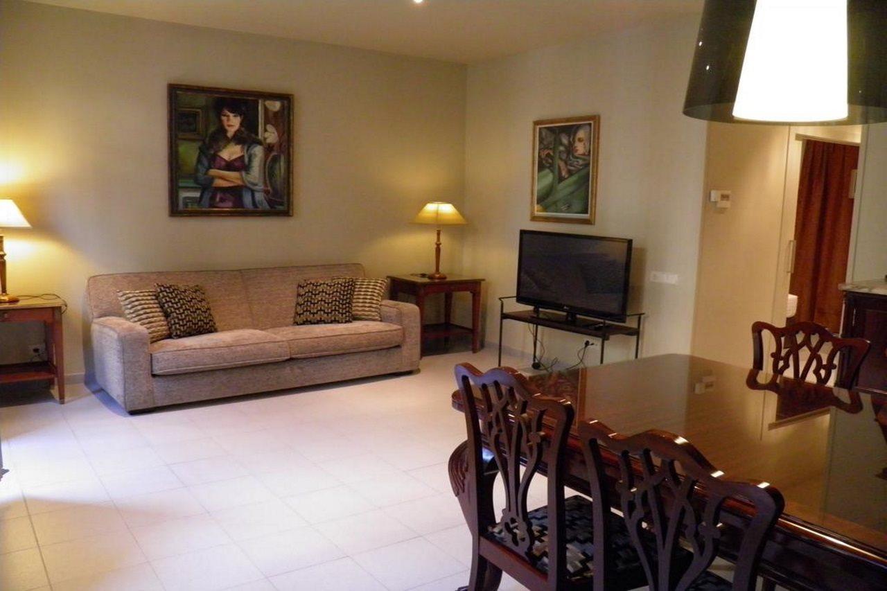 Apartaments Sant Jordi Girona 97